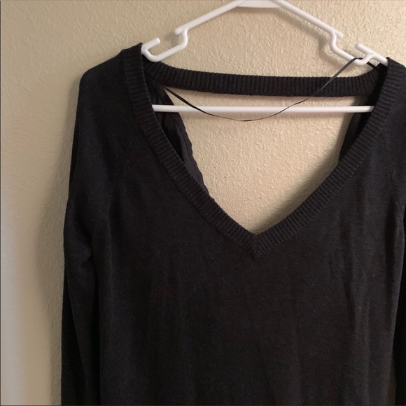 Lululemon Unity Pullover - Picture 4 of 8